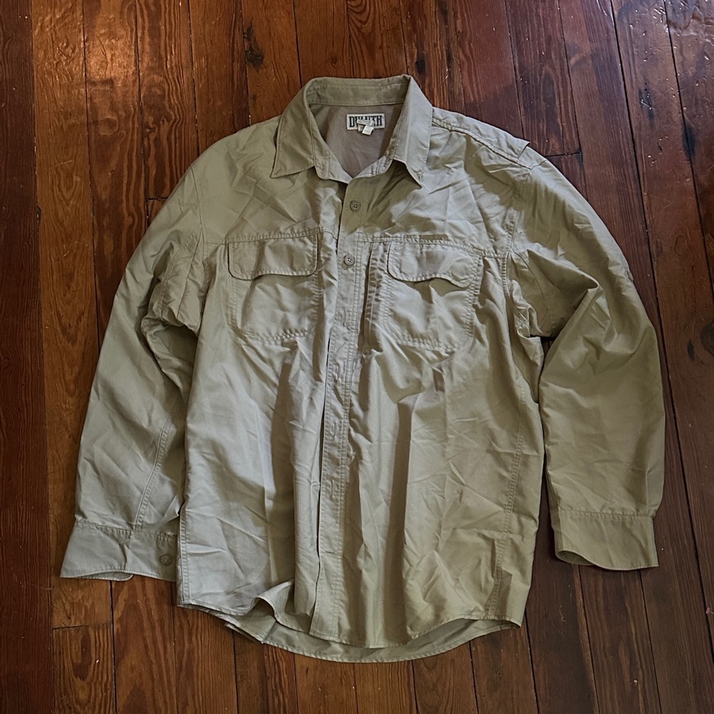 Men's XL Tall Duluth Trading Khaki Button-Up Vented Shirt